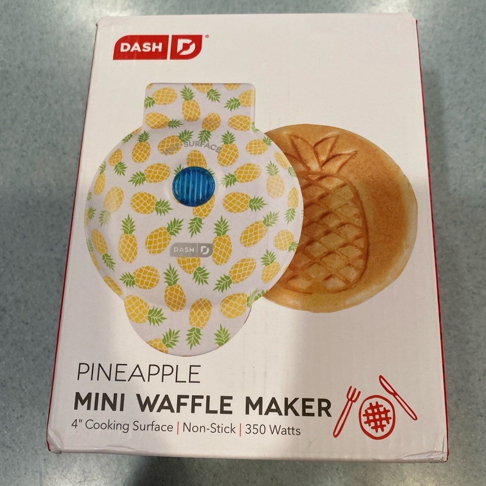 Pineapple Waffle Maker